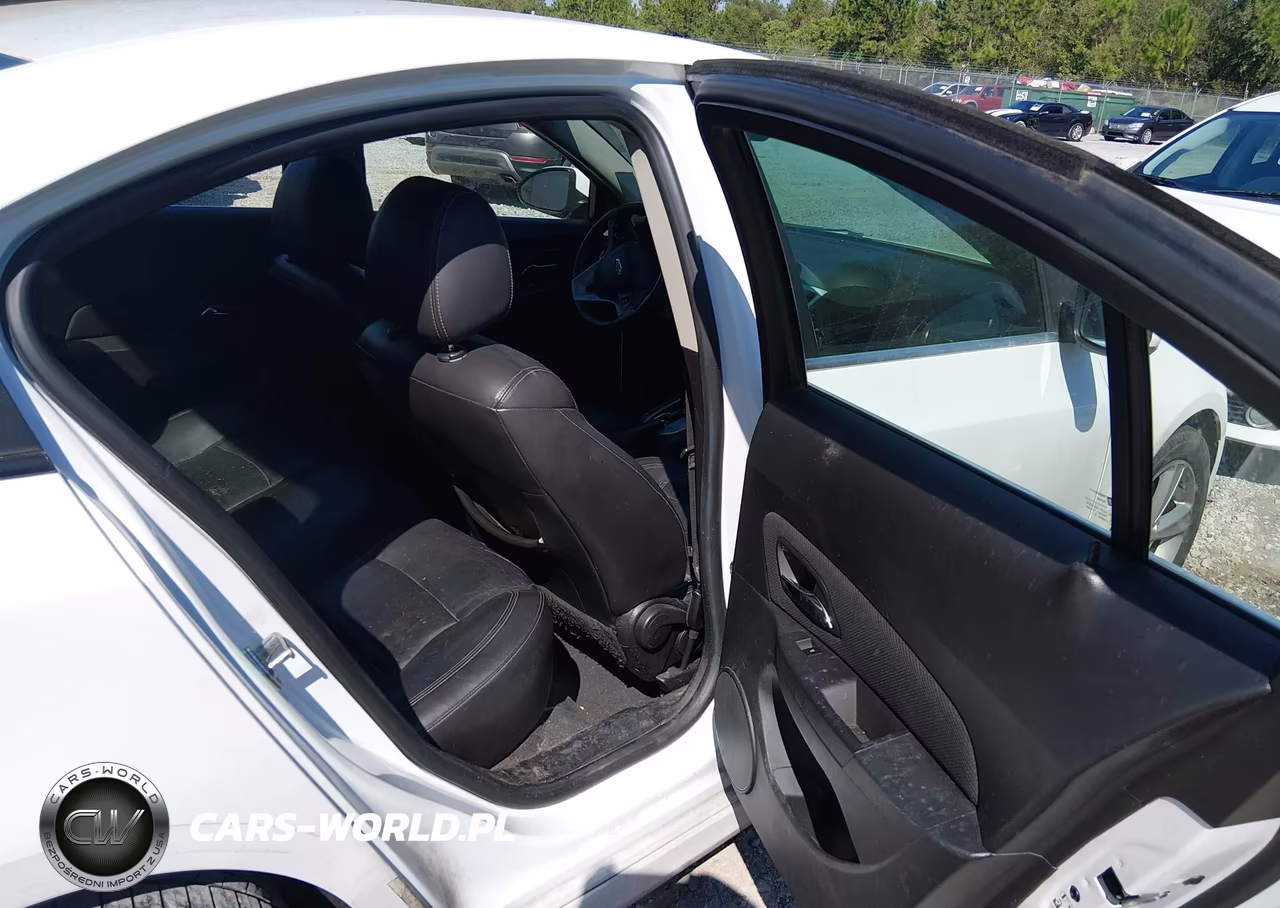 2015 Chevrolet Cruze 2Lt Auto VIN:1G1PE5SB2F7119057 - 8