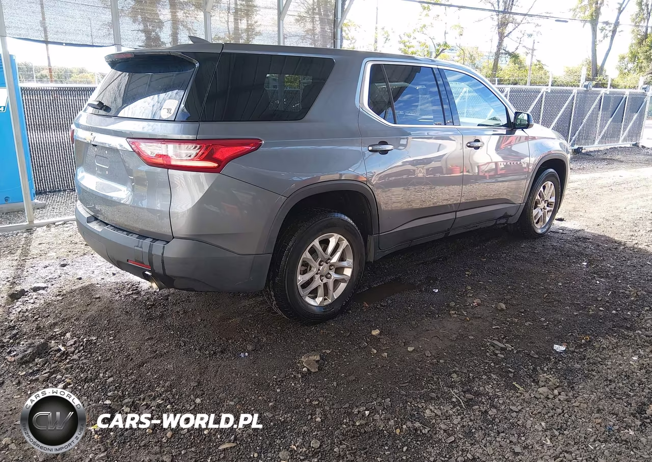 2020 Chevrolet Traverse Fwd Ls VIN:1GNERFKW3LJ181262 - 4