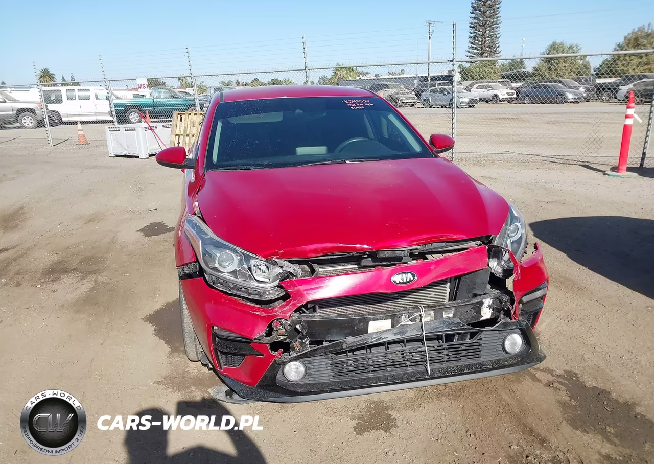 2021 Kia Forte Lxs VIN:3KPF24ADXME266717 - 12
