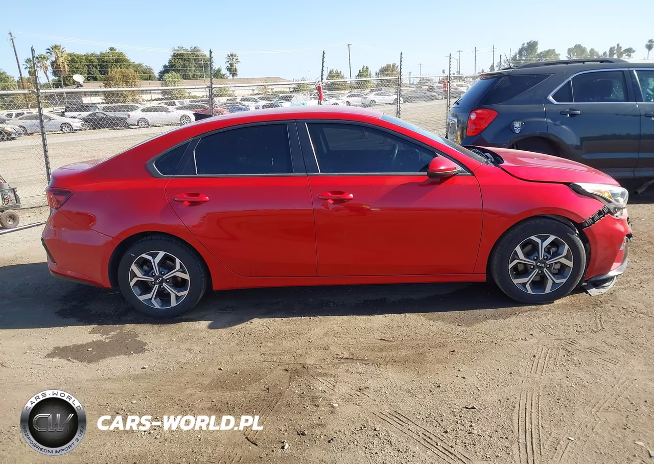 2021 Kia Forte Lxs VIN:3KPF24ADXME266717 - 13