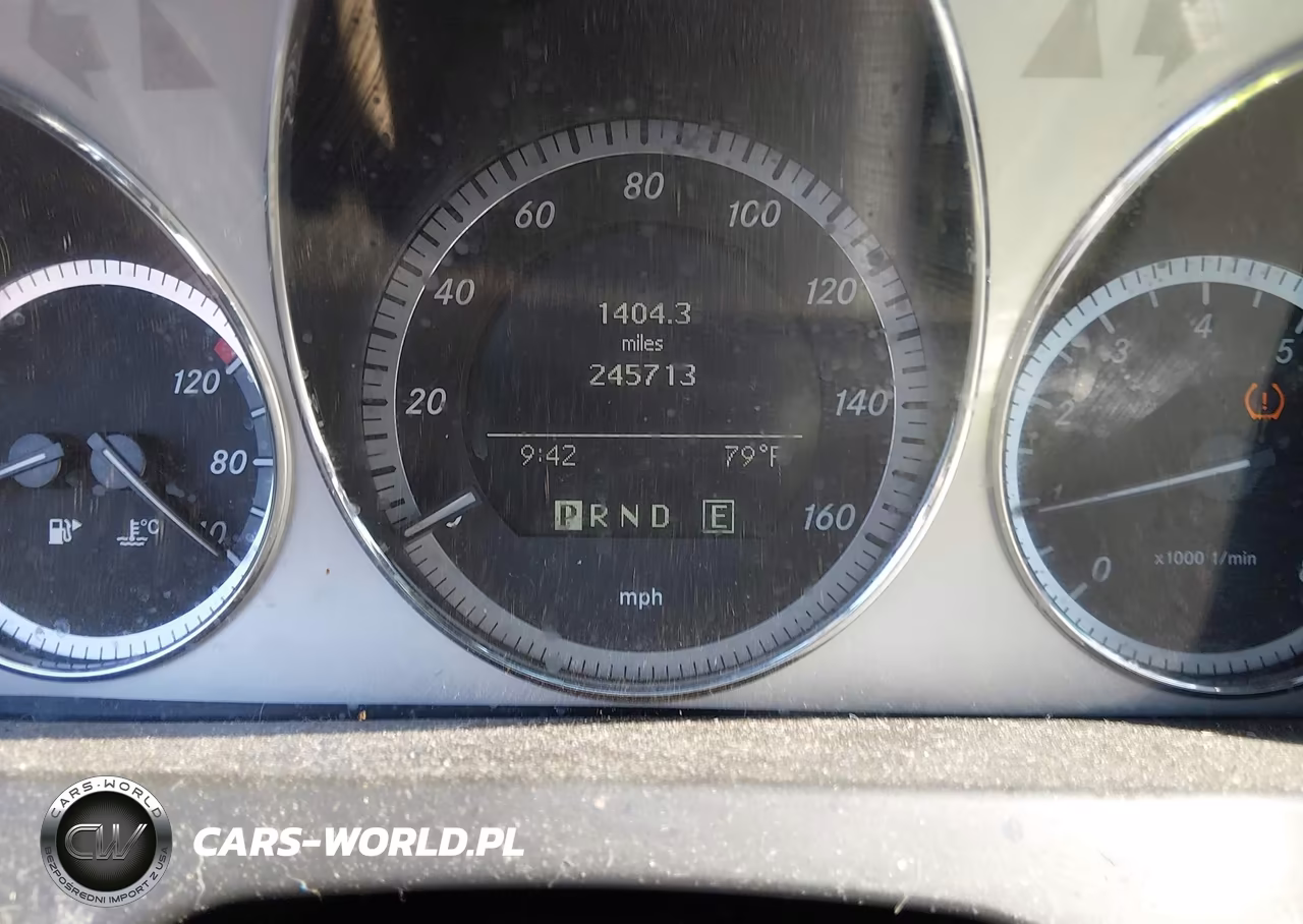 2011 Mercedes-Benz C 300 Sport VIN:WDDGF5EB9BA451970 - 7