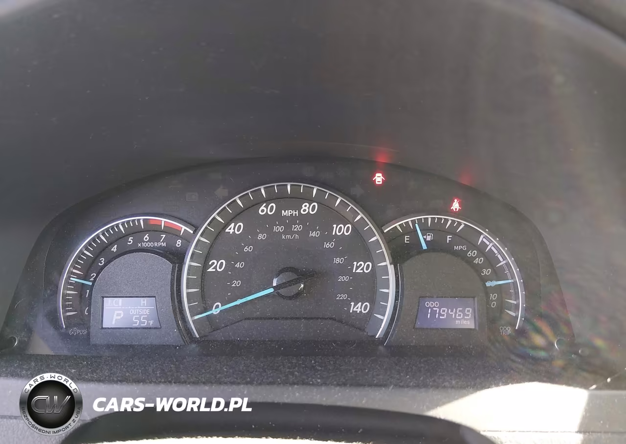 2012 Toyota Camry Xle VIN:4T4BF1FK1CR245197 - 7