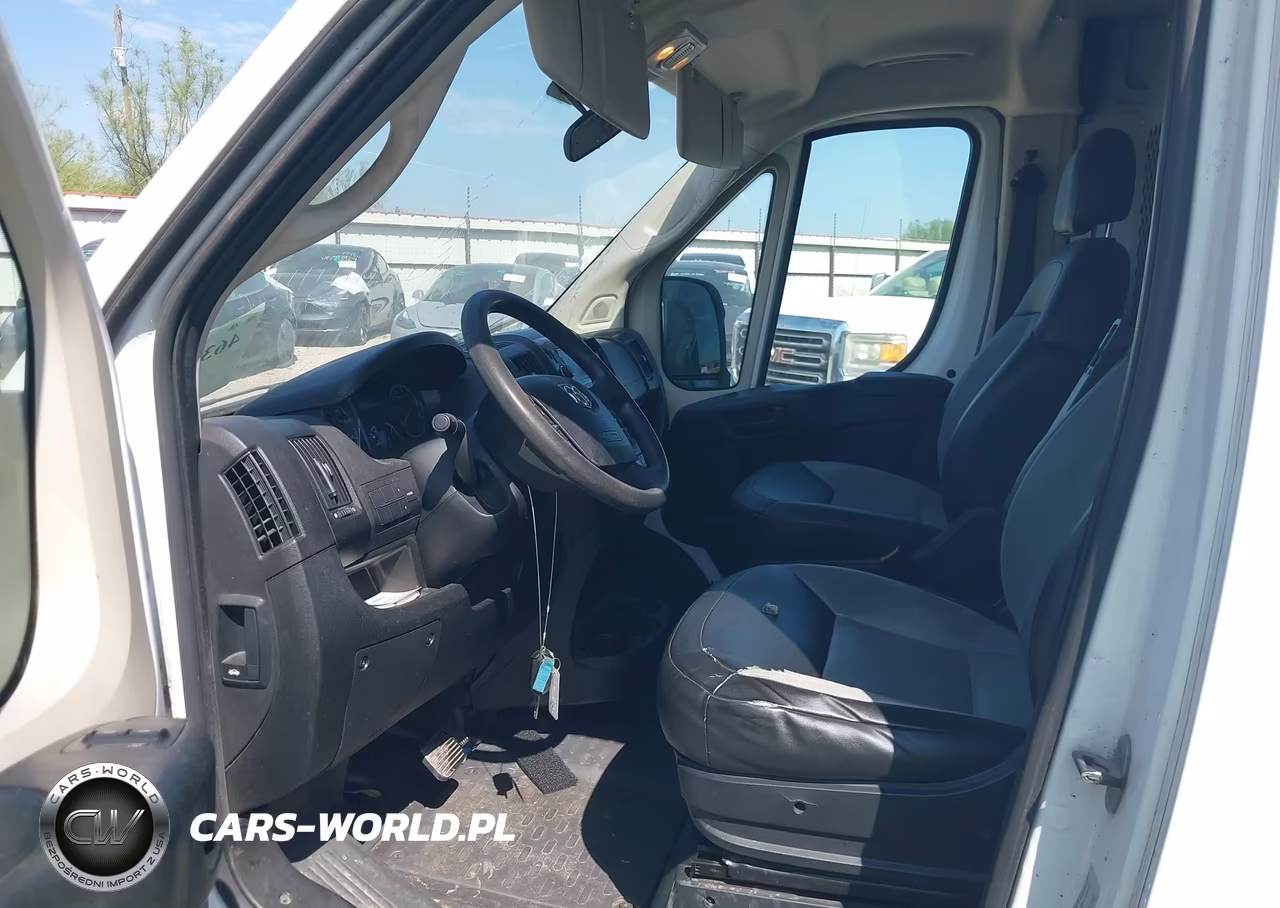 2018 Ram Promaster 1500 High Roof 136 Wb VIN:3C6TRVBG3JE104833 - 18