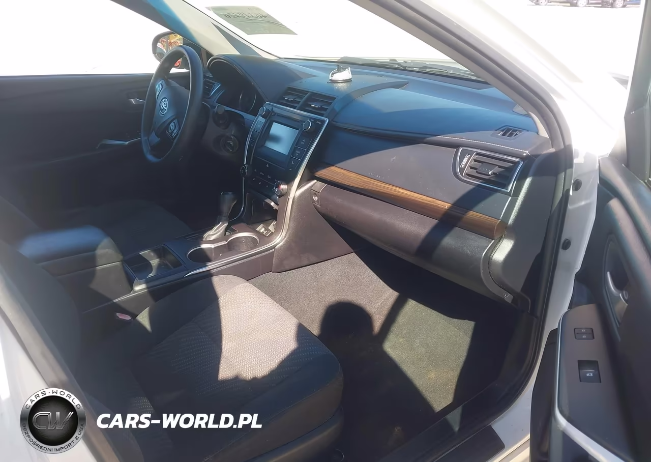 2016 Toyota Camry Le VIN:4T1BF1FK3GU246304 - 5