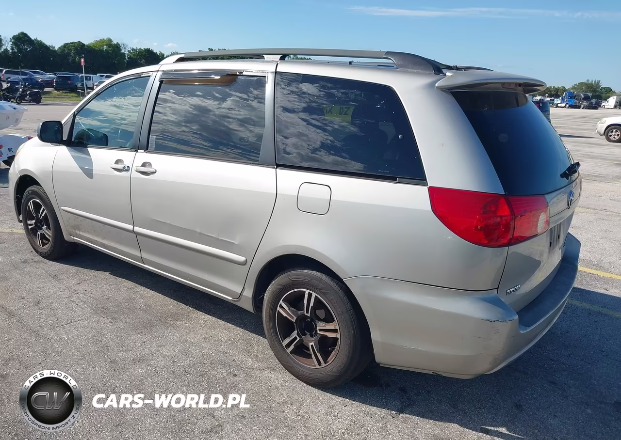 2006 Toyota Sienna Le VIN:5TDZA23C16S529758 - 3