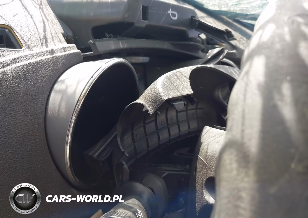 2015 Hyundai Sonata Hybrid VIN:KMHEC4A40FA138870 - 14