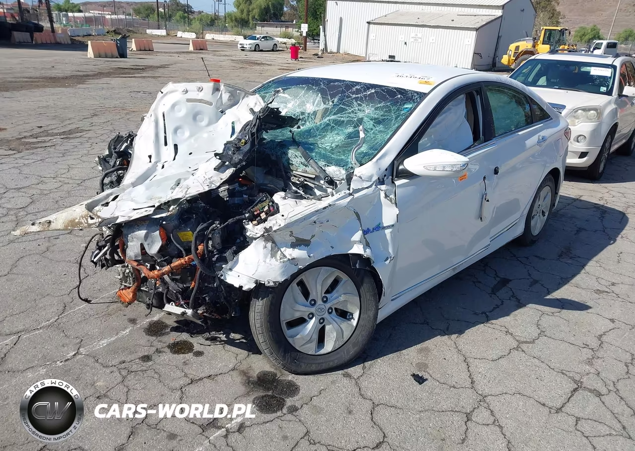 2015 Hyundai Sonata Hybrid VIN:KMHEC4A40FA138870 - 2