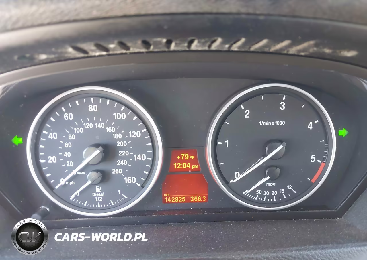 2012 BMW X5 xDrive35D VIN:5UXZW0C5XCL665633 - 7