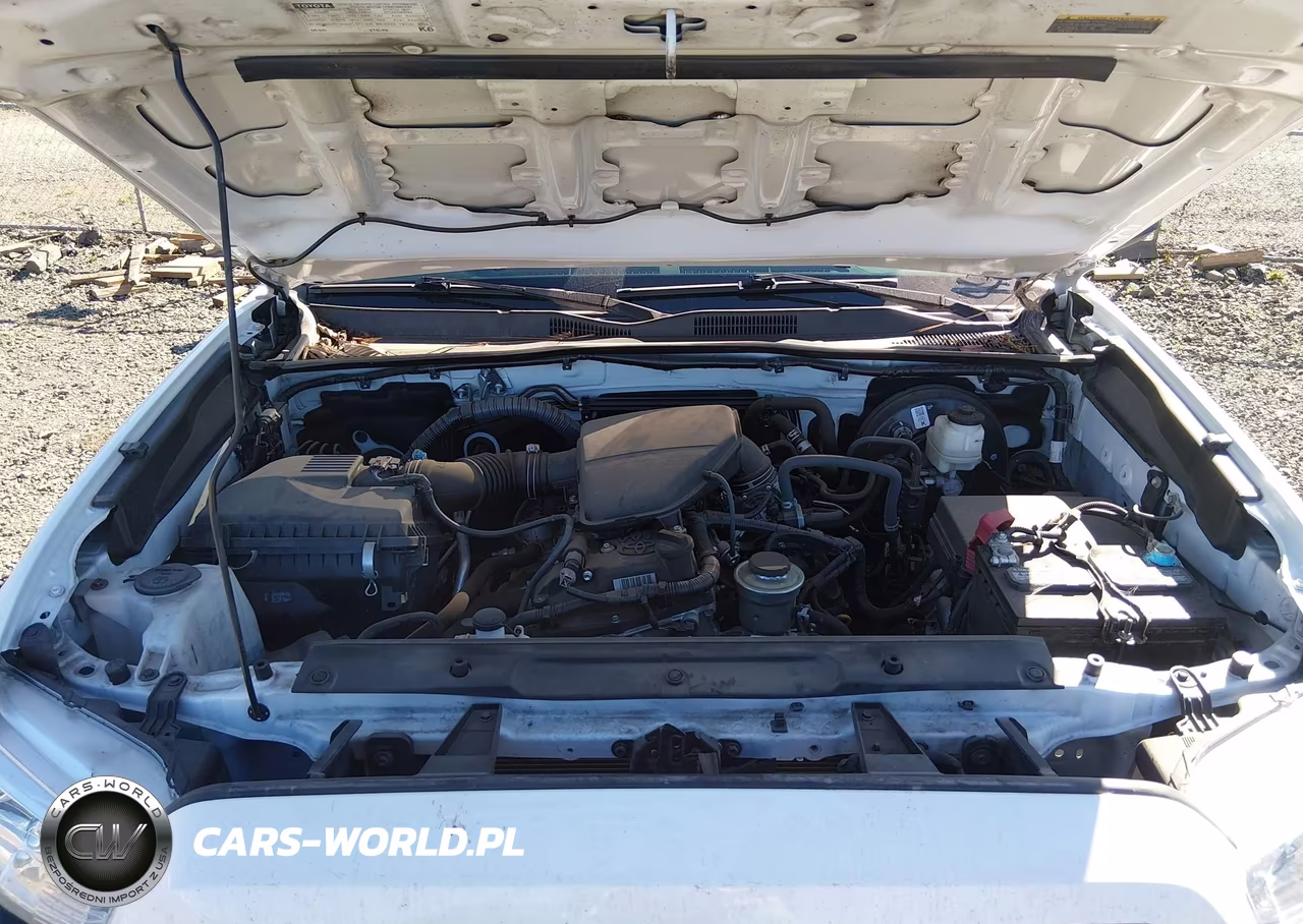 2022 Toyota Tacoma Sr VIN:3TYRX5GN6NT057880 - 10