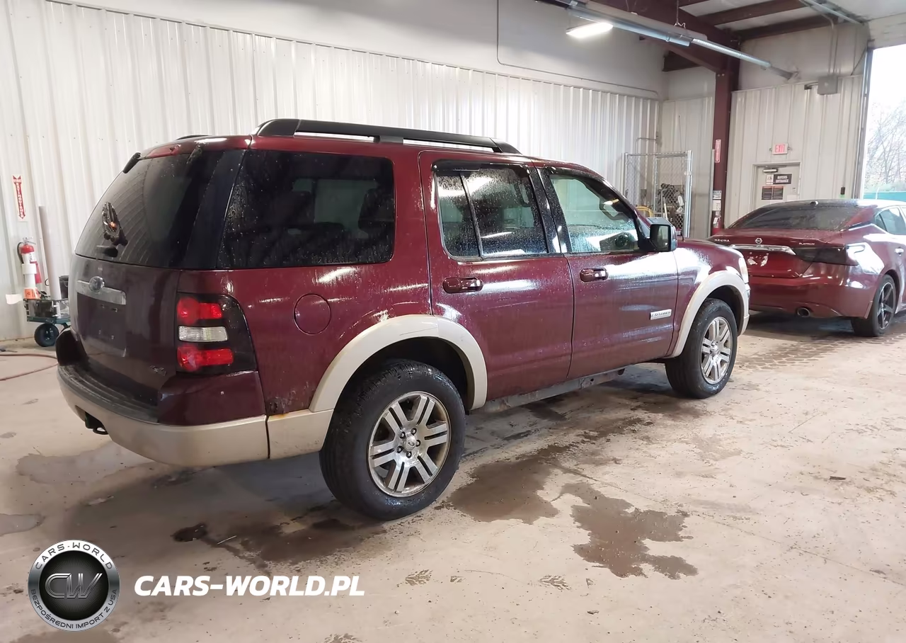 2008 Ford Explorer Eddie Bauer VIN:1FMEU74E78UA31920 - 4