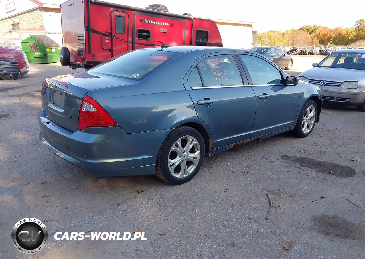 2012 Ford Fusion Se VIN:3FAHP0HA9CR288011 - 4