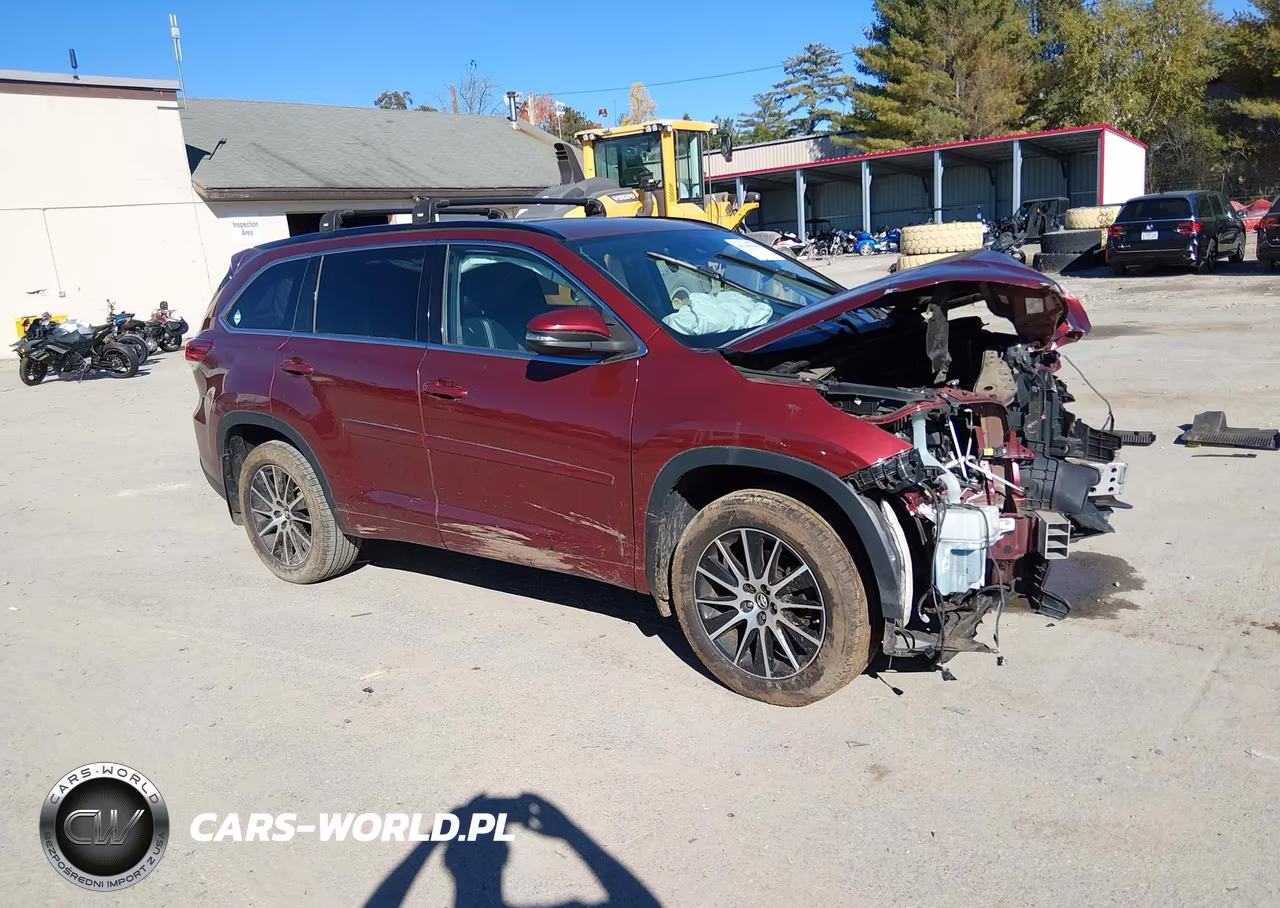 2017 Toyota Highlander Se