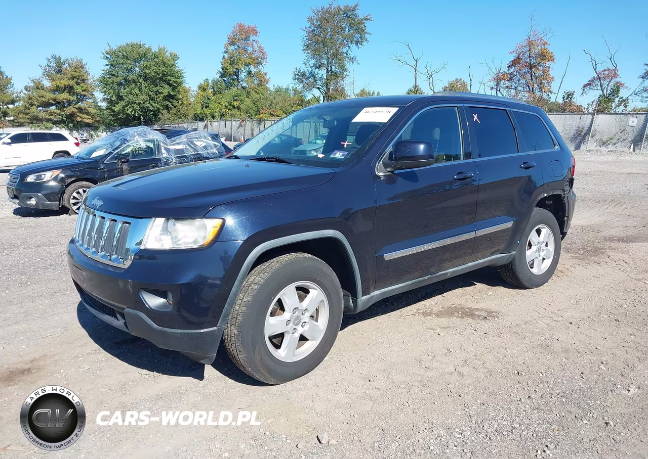 2011 Jeep Grand Cherokee Laredo VIN:1J4RR4GG0BC523330 - 2