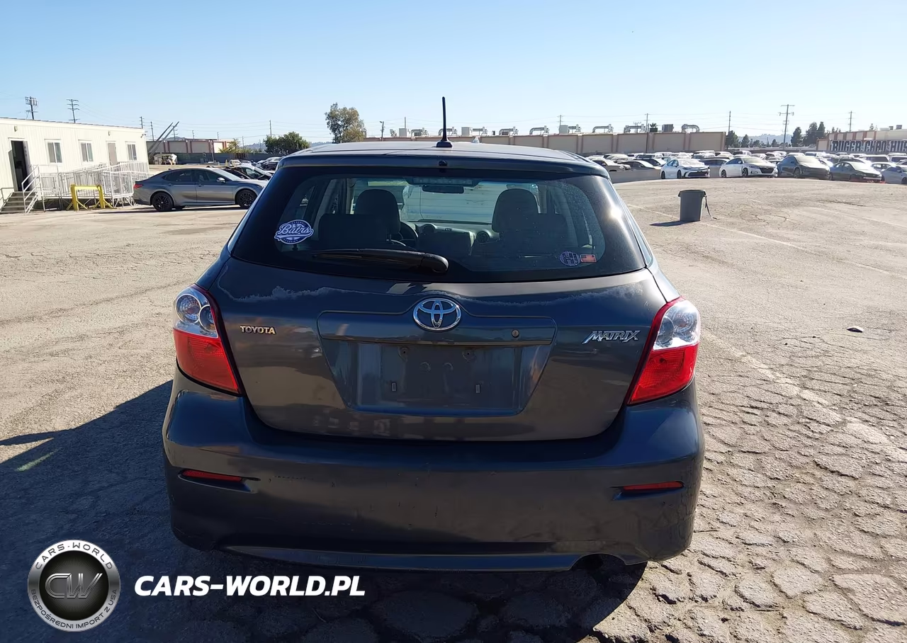 2010 Toyota Matrix VIN:2T1KU4EE1AC192691 - 16