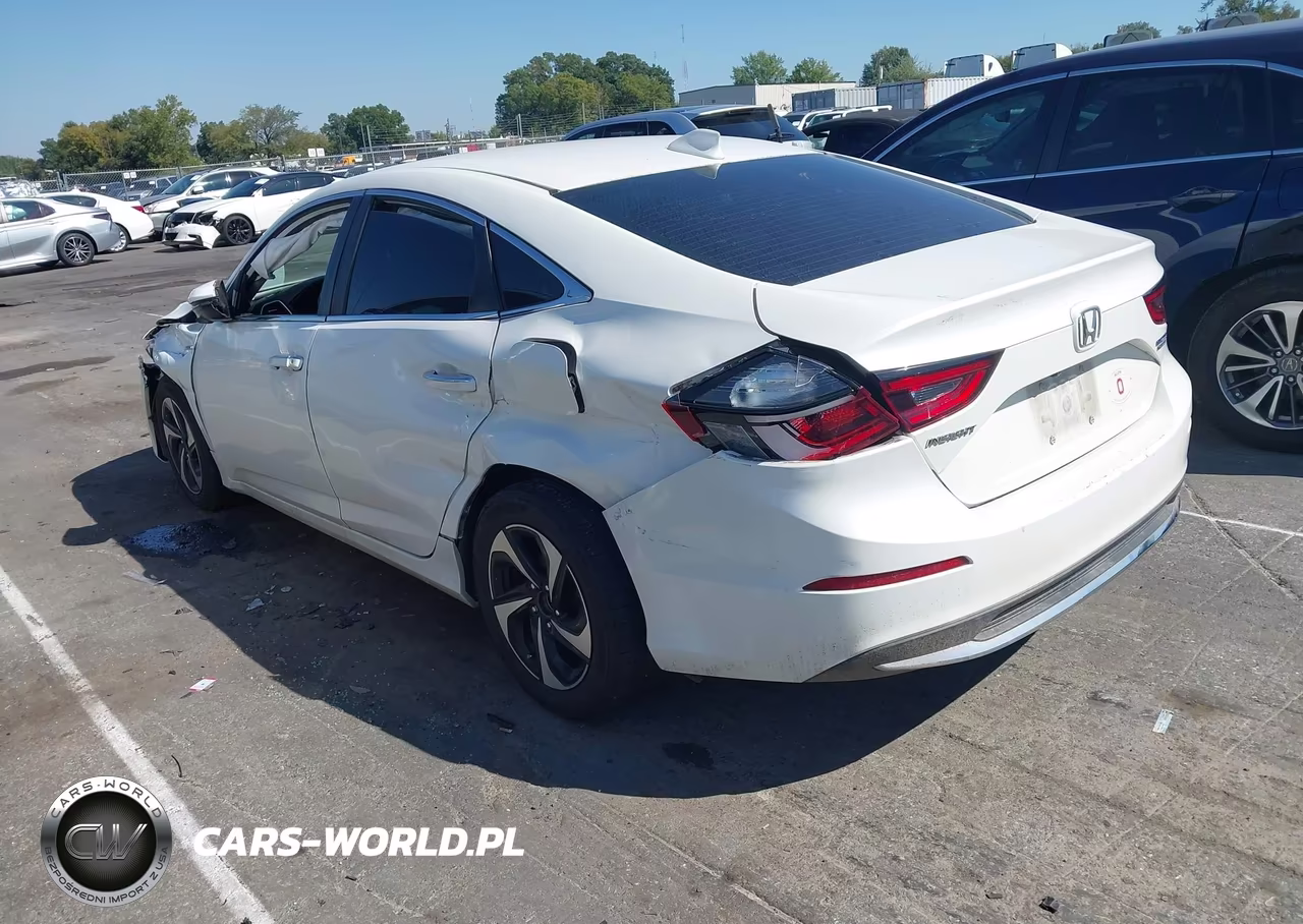 2019 Honda Insight Touring VIN:19XZE4F94KE003550 - 3