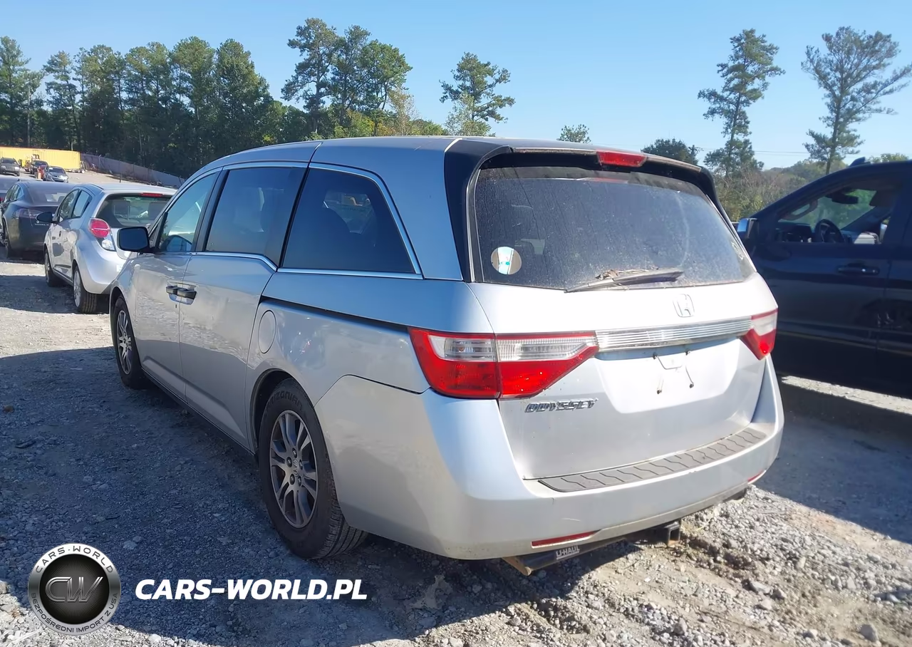 2012 Honda Odyssey Lx VIN:5FNRL5H27CB006806 - 3