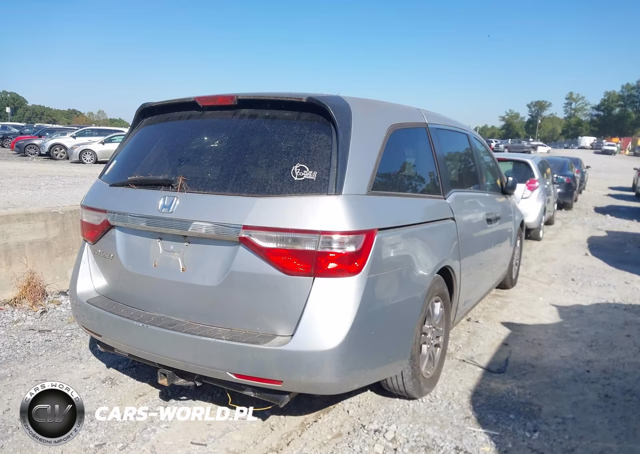 2012 Honda Odyssey Lx VIN:5FNRL5H27CB006806 - 4