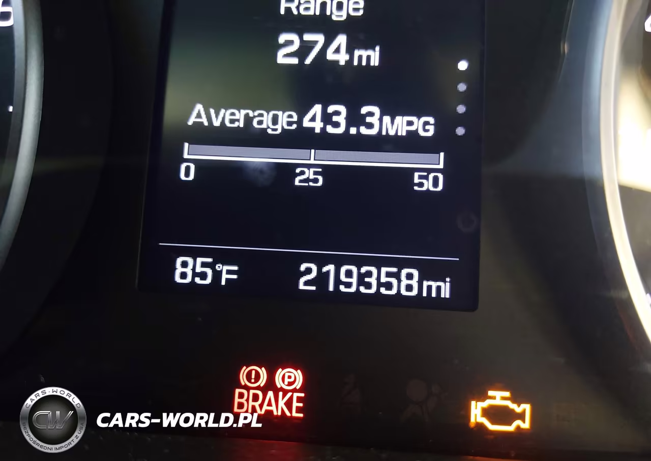 2018 Hyundai Elantra Value Edition VIN:5NPD84LF2JH277996 - 15