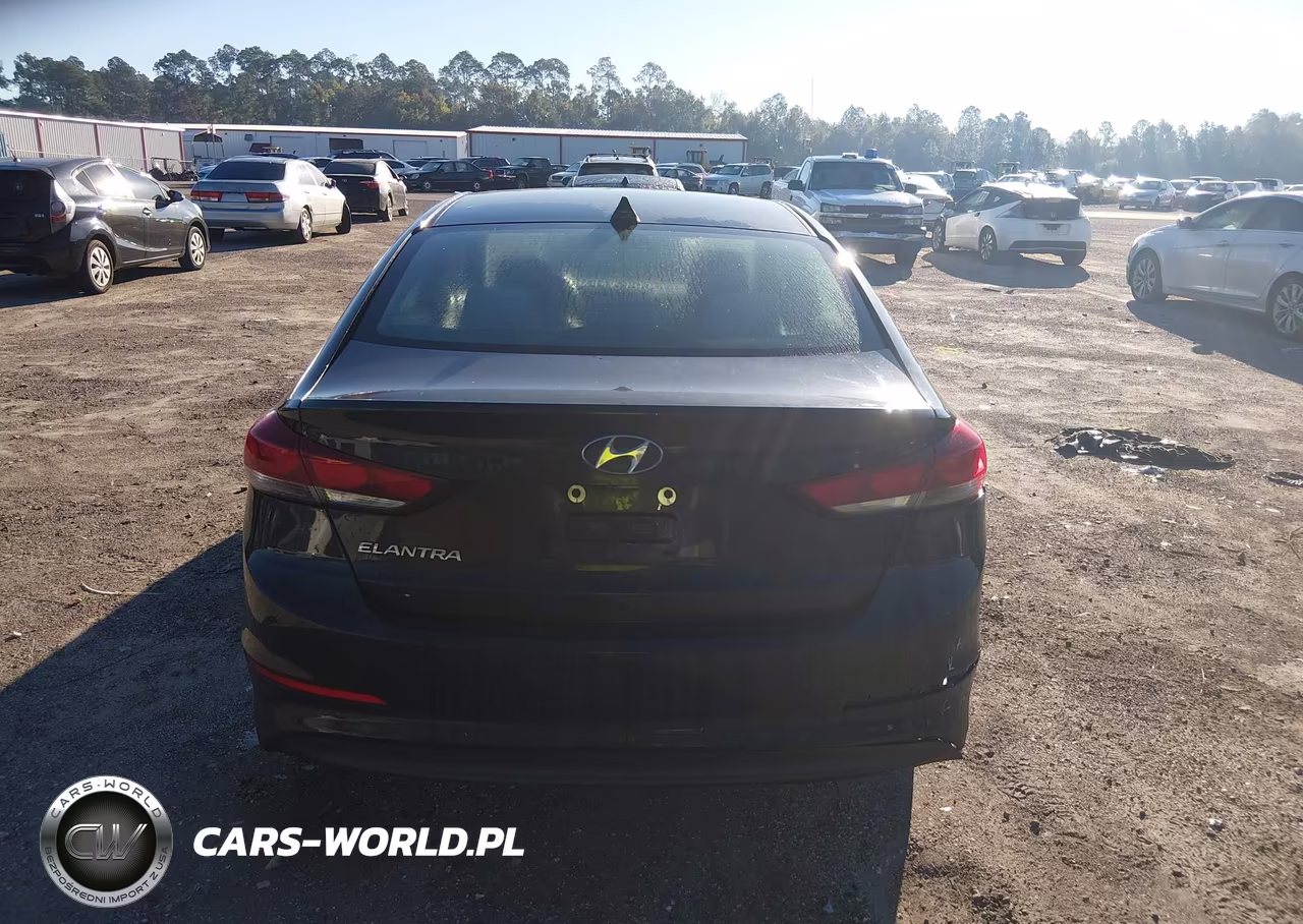2018 Hyundai Elantra Value Edition VIN:5NPD84LF2JH277996 - 16