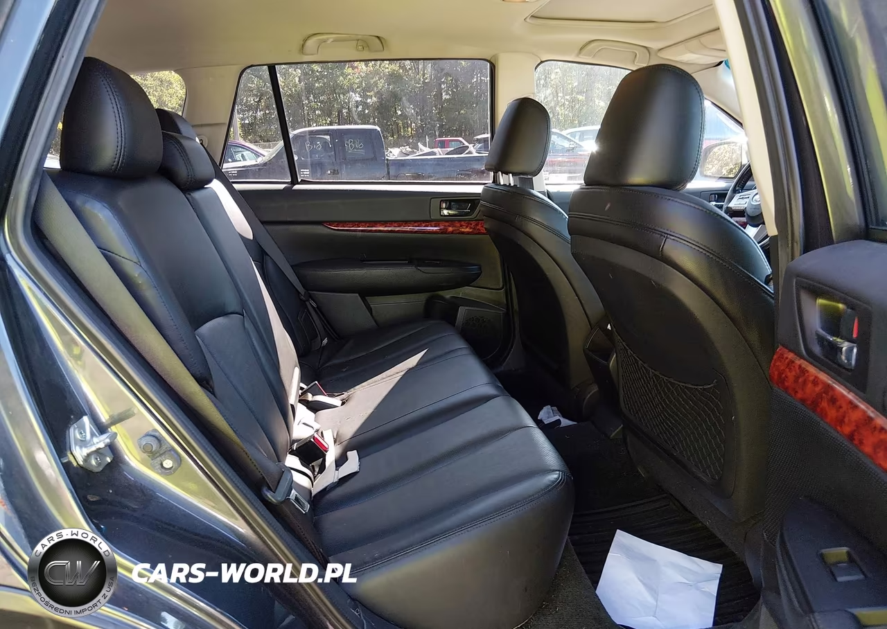 2011 Subaru Outback 3.6R Limited VIN:4S4BRDLC3B2392633 - 8