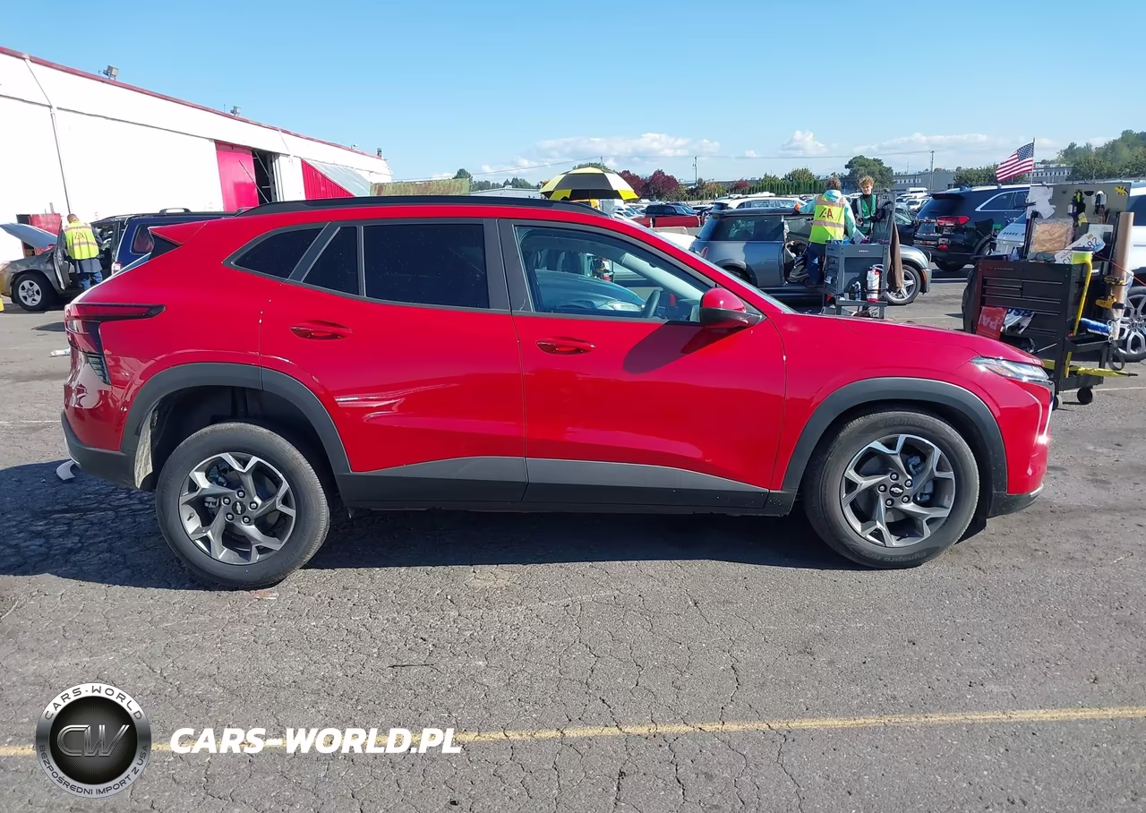 2026 Chevrolet Trax Fwd Lt VIN:KL77LHEP4TC152082 - 14