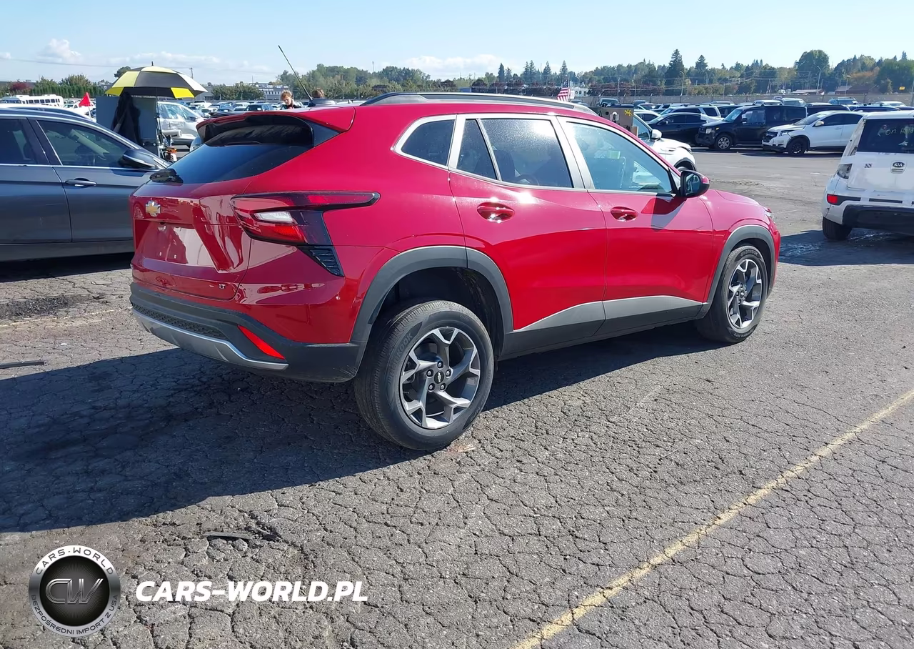 2026 Chevrolet Trax Fwd Lt VIN:KL77LHEP4TC152082 - 4