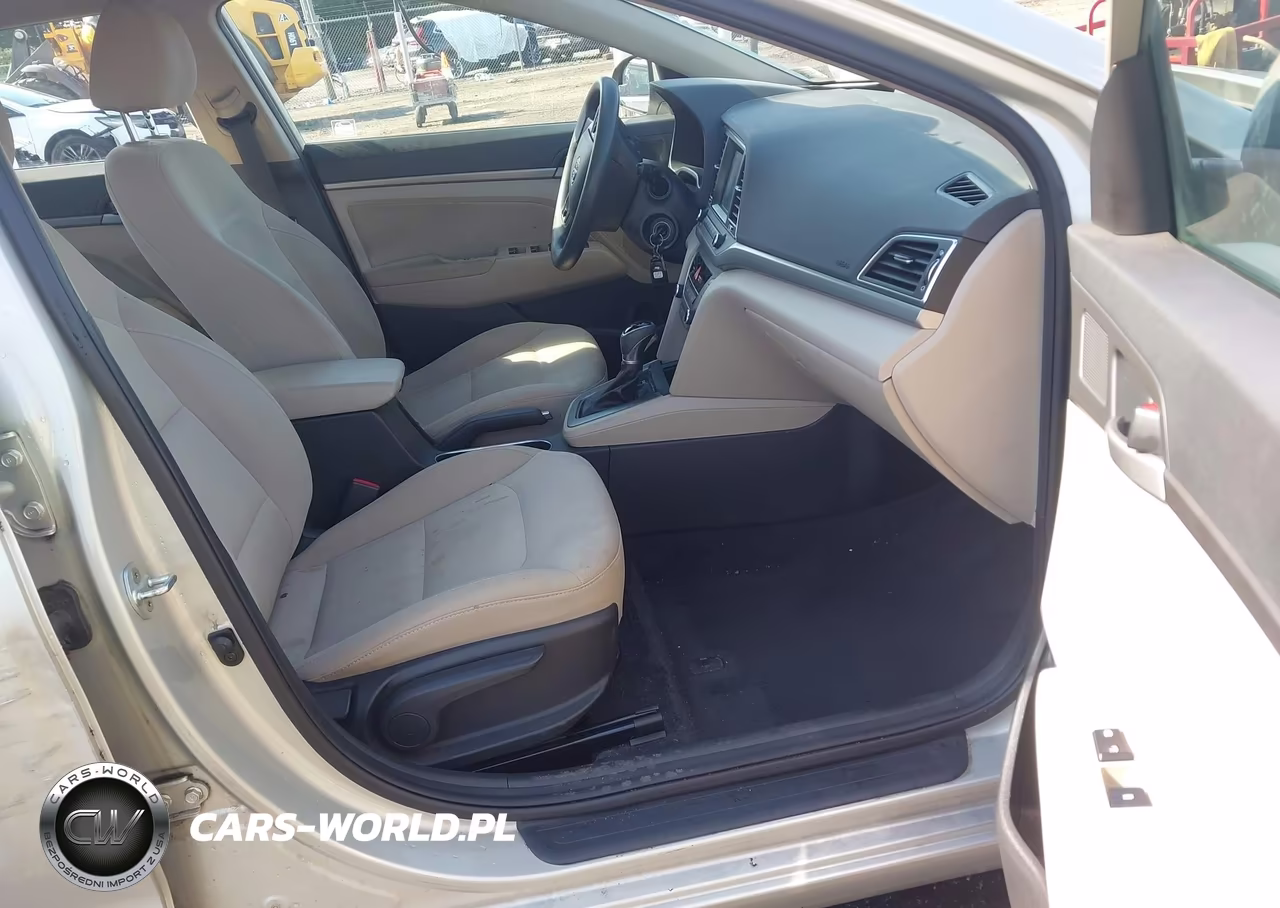 2017 Hyundai Elantra Se VIN:5NPD84LF5HH135071 - 5