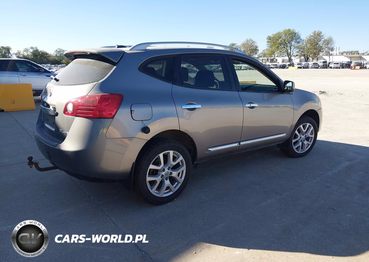 2011 Nissan Rogue Sv VIN:JN8AS5MV1BW311099 - 4