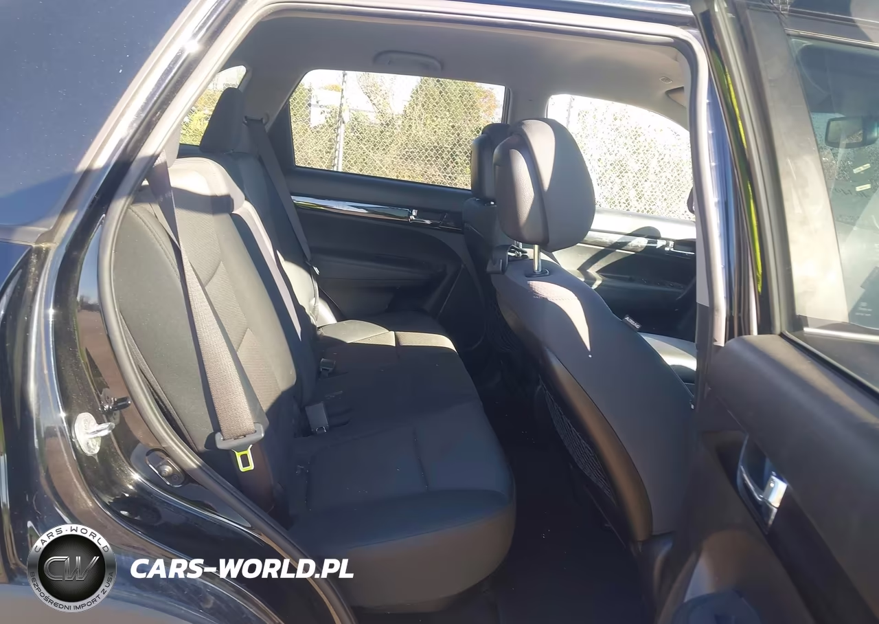2012 Kia Sorento Lx V6 VIN:5XYKTDA22CG283071 - 8