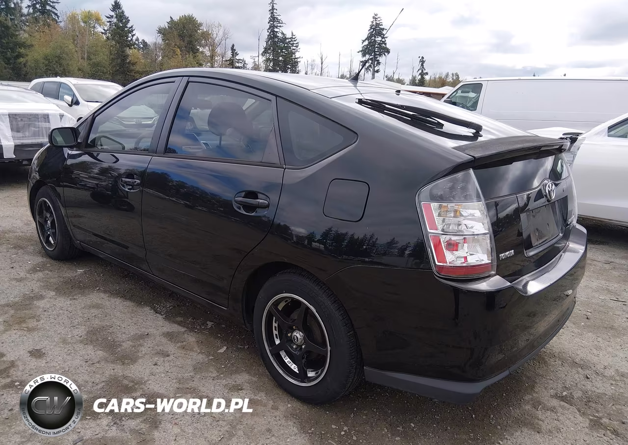 2005 Toyota Prius VIN:JTDKB20UX50131185 - 3