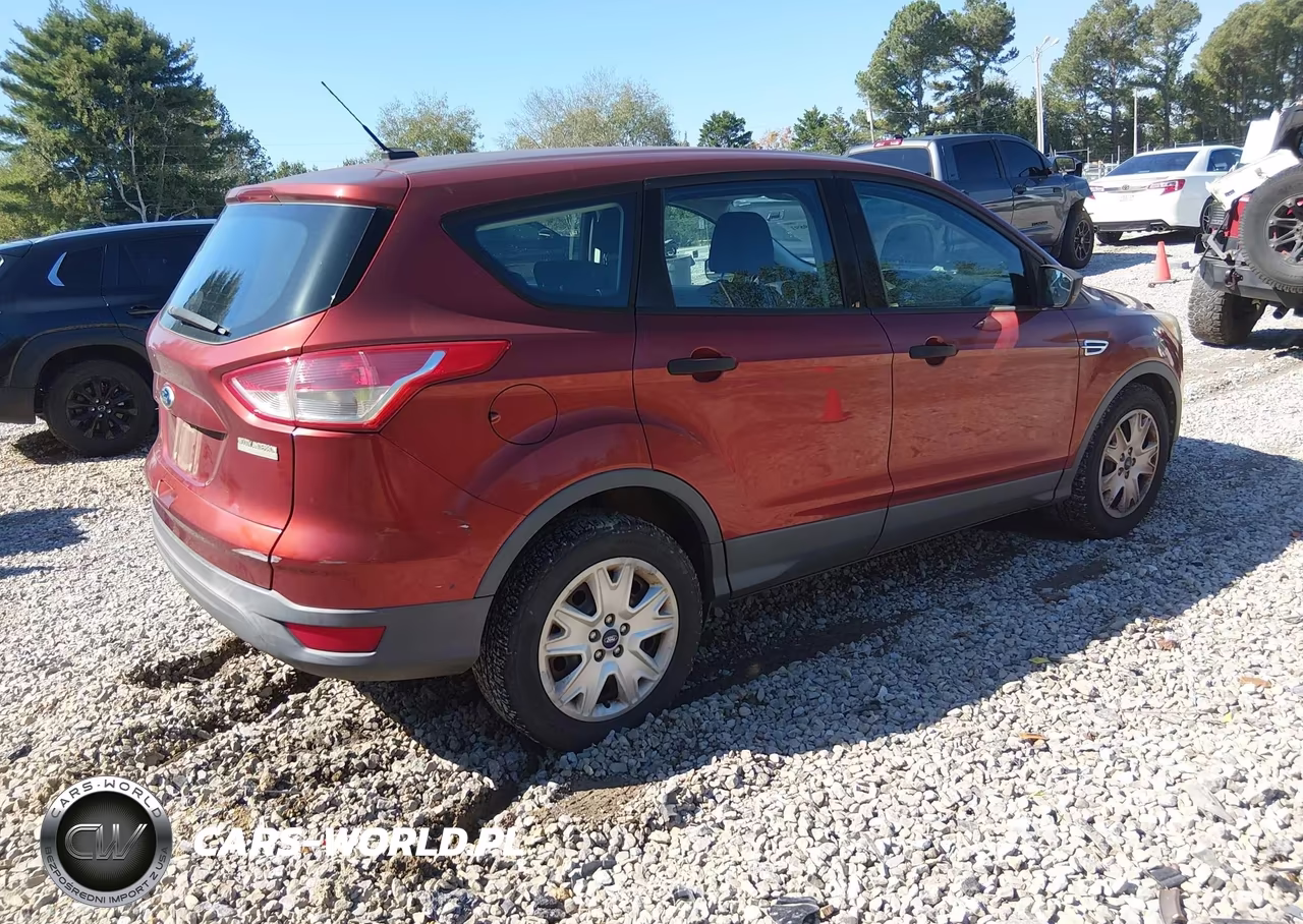 2015 Ford Escape S VIN:1FMCU0F79FUA57090 - 4