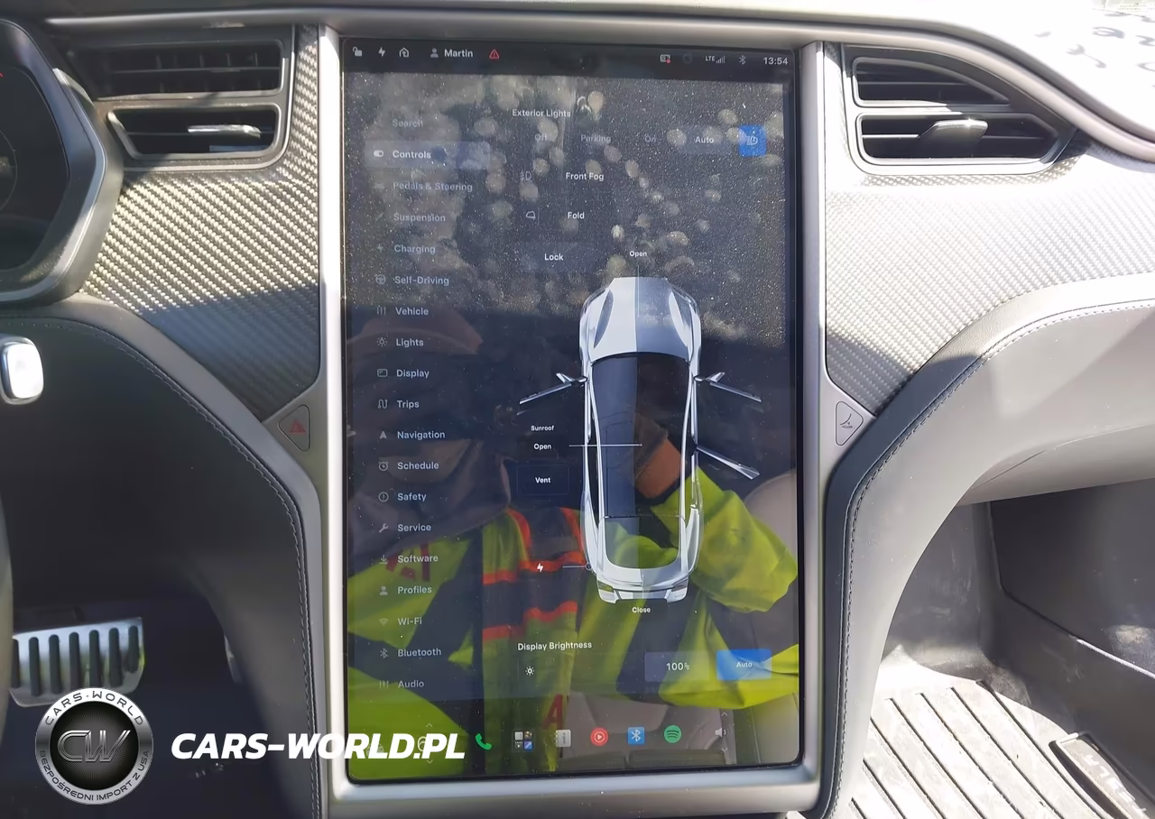 2019 Tesla Model S 100D-75D-Long Range-Standard Range VIN:5YJSA1E24KF304099 - 19