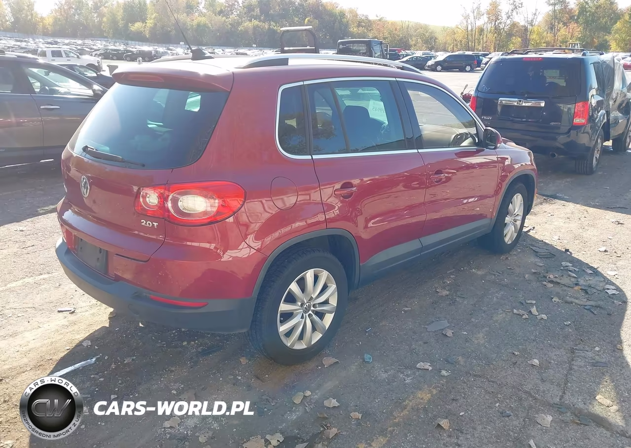 2011 Volkswagen Tiguan Se VIN:WVGAV7AX5BW001571 - 4