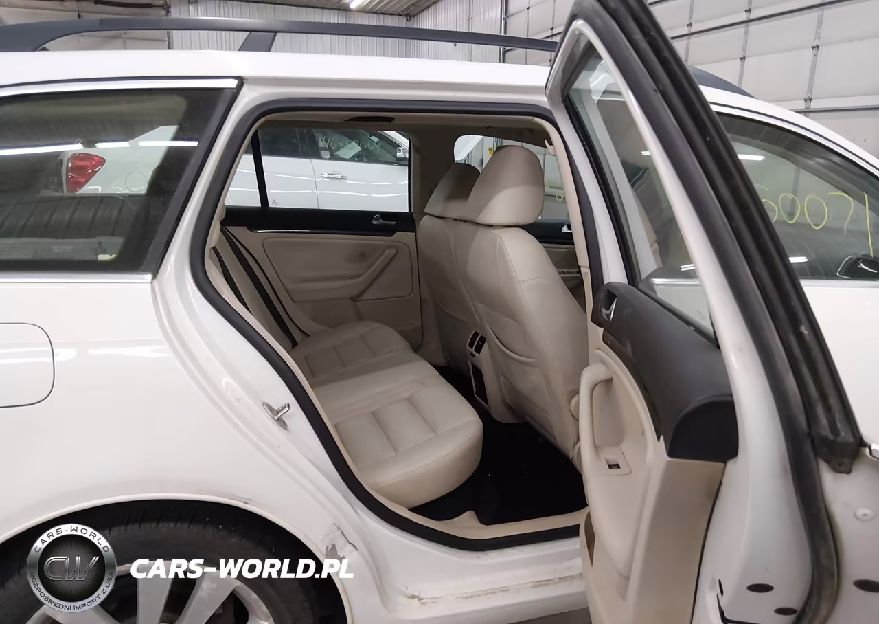 2012 Volkswagen Jetta Sportwagen 2.0L Tdi VIN:3VWPL7AJ0CM670040 - 8