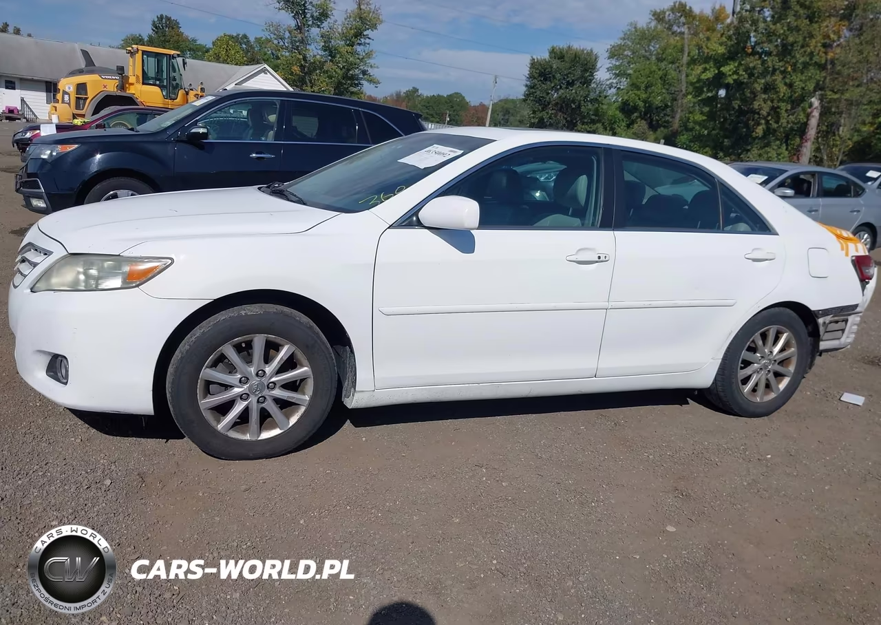 2010 Toyota Camry Xle VIN:4T1BF3EK6AU550893 - 15