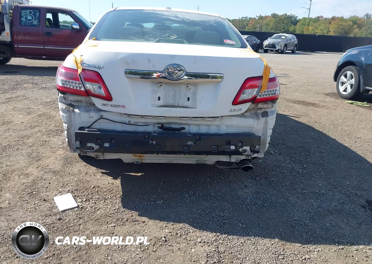 2010 Toyota Camry Xle VIN:4T1BF3EK6AU550893 - 6