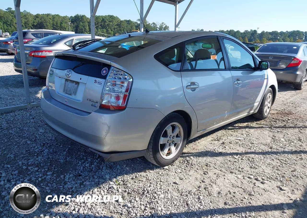 2008 Toyota Prius VIN:JTDKB20U883403929 - 4