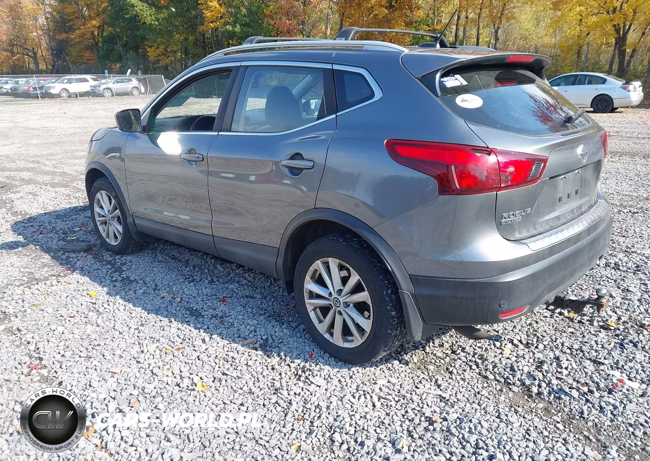 2019 Nissan Rogue Sport Sv VIN:JN1BJ1CR4KW319426 - 3
