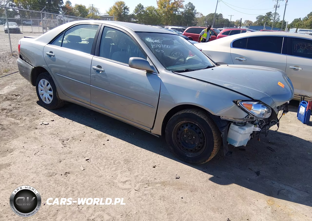 2005 Toyota Camry Le