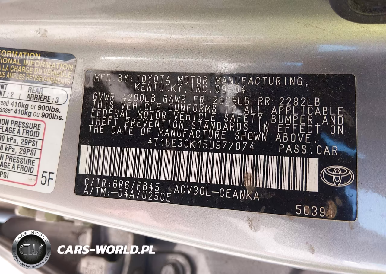 2005 Toyota Camry Le VIN:4T1BE30K15U977074 - 9