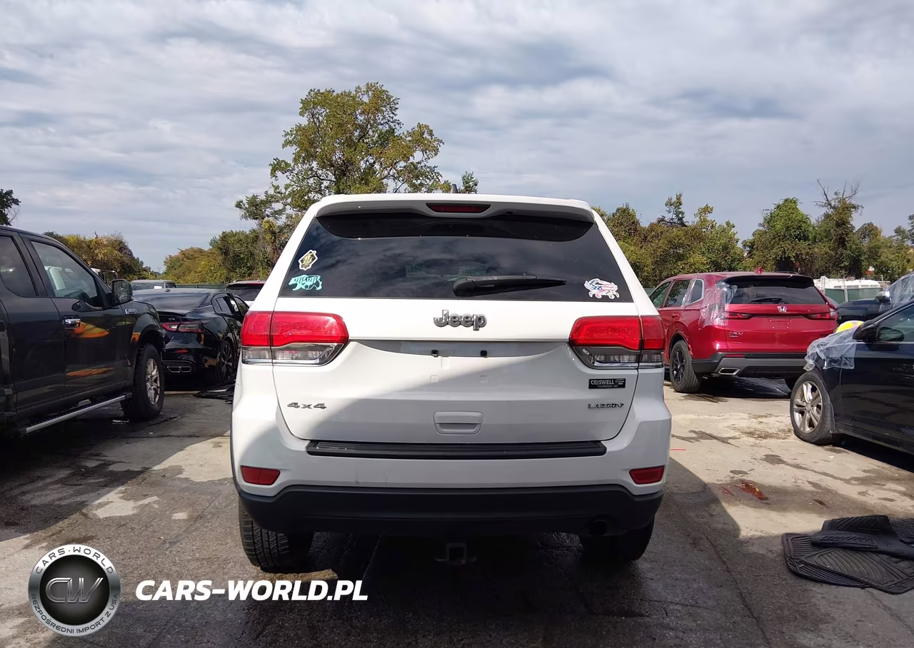 2014 Jeep Grand Cherokee Laredo VIN:1C4RJFAG8EC470656 - 16
