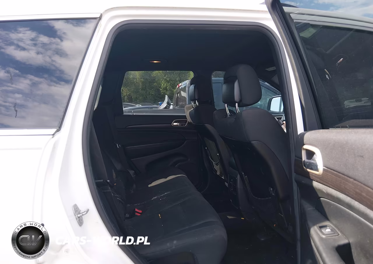 2014 Jeep Grand Cherokee Laredo VIN:1C4RJFAG8EC470656 - 8