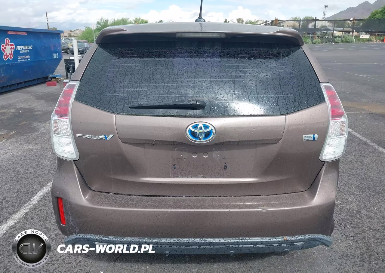 2015 Toyota Prius V Three VIN:JTDZN3EU3FJ027962 - 16