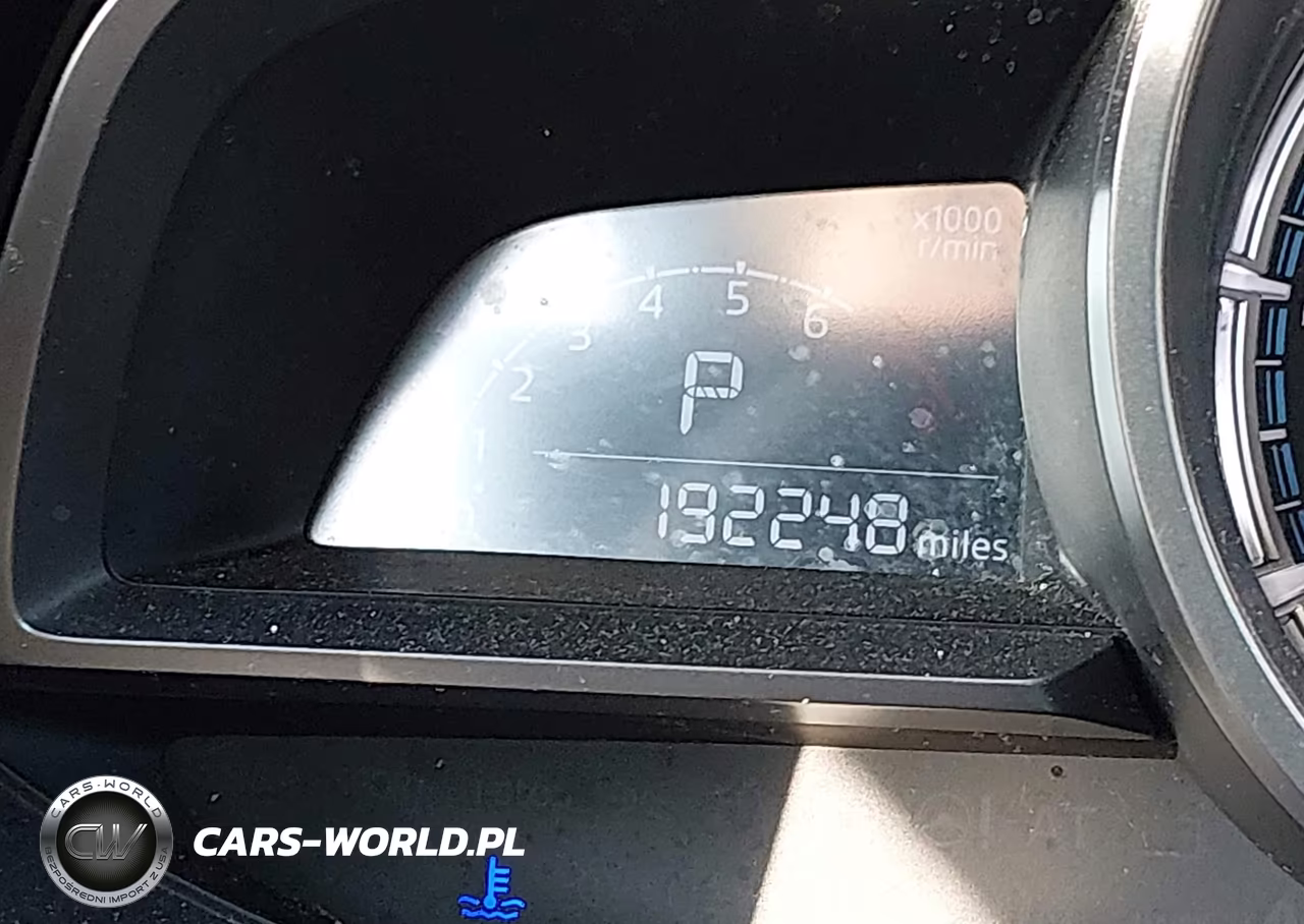 2019 Toyota Yaris Le VIN:3MYDLBYV4KY521768 - 15