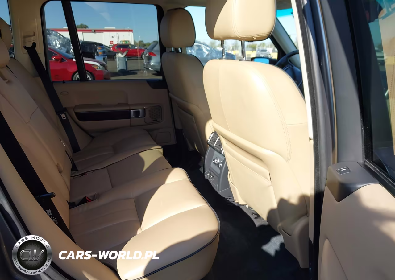 2007 Land Rover Range Rover Hse VIN:SALME154X7A244921 - 8