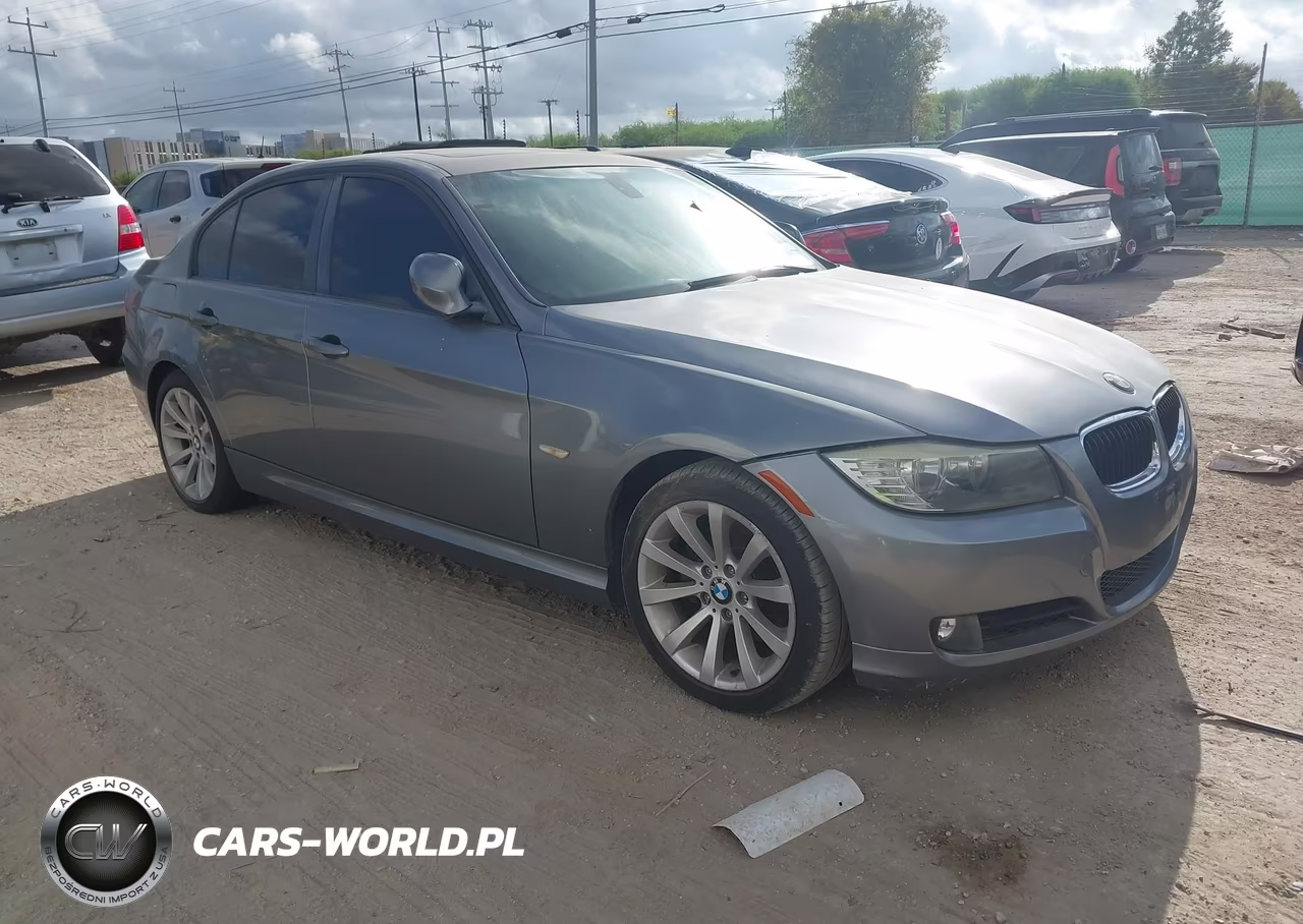 2011 BMW 328I – zdjęcie 1 z 11