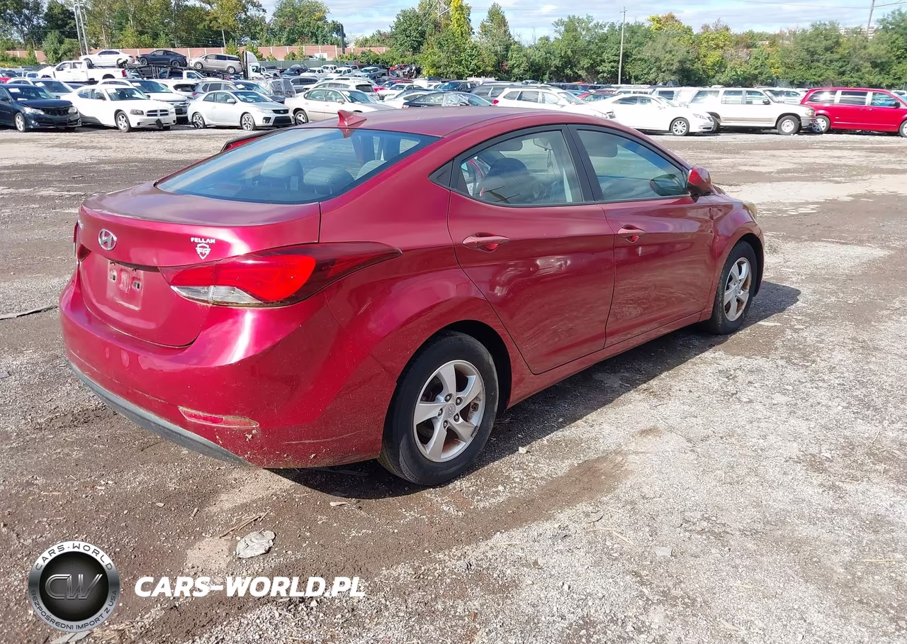 2015 Hyundai Elantra Se VIN:5NPDH4AE2FH576289 - 4