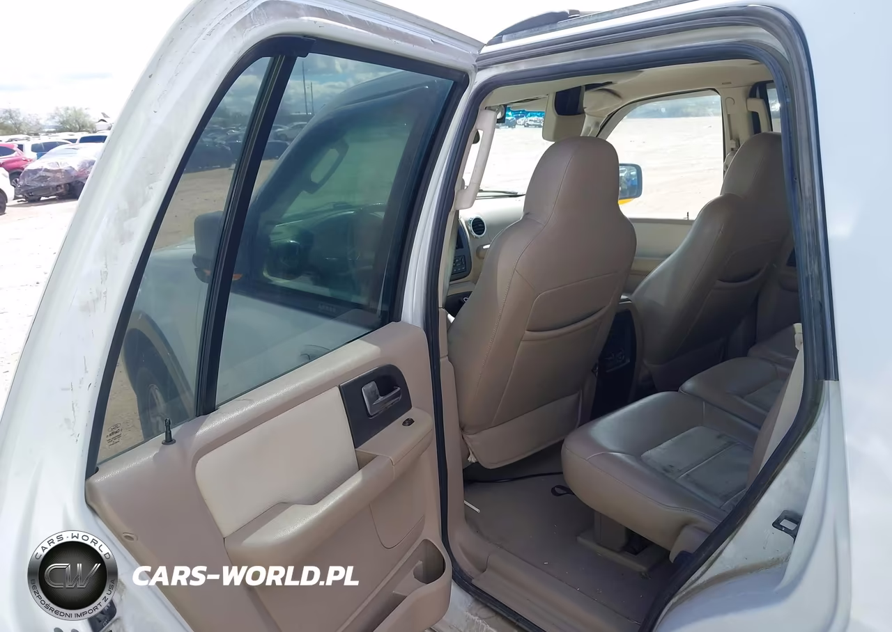 2004 Ford Expedition Eddie Bauer VIN:1FMFU18L94LB35030 - 8