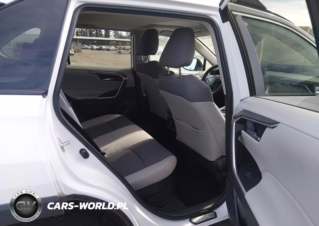 2019 Toyota Rav4 Hybrid Xle VIN:2T3RWRFV2KW010508 - 18