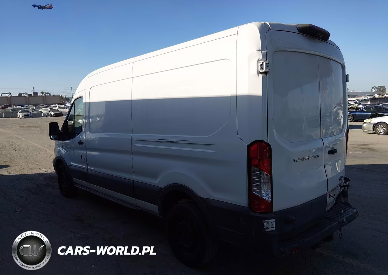 2018 Ford Transit-350 VIN:1FTBW2CG2JKB29794 - 3
